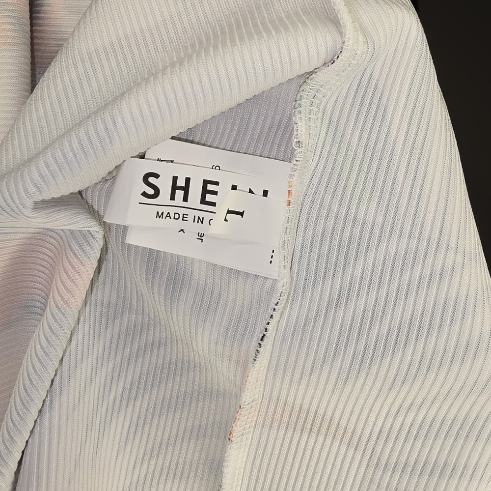 Shein Tanktop - Picture 4 of 4